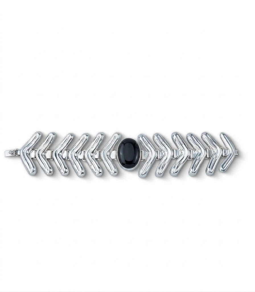 Lengua Center Stone Bracelet in sterling silver with black onyx, front view — handmade in Taxco, Mexico #Gemstone Type_Onyx