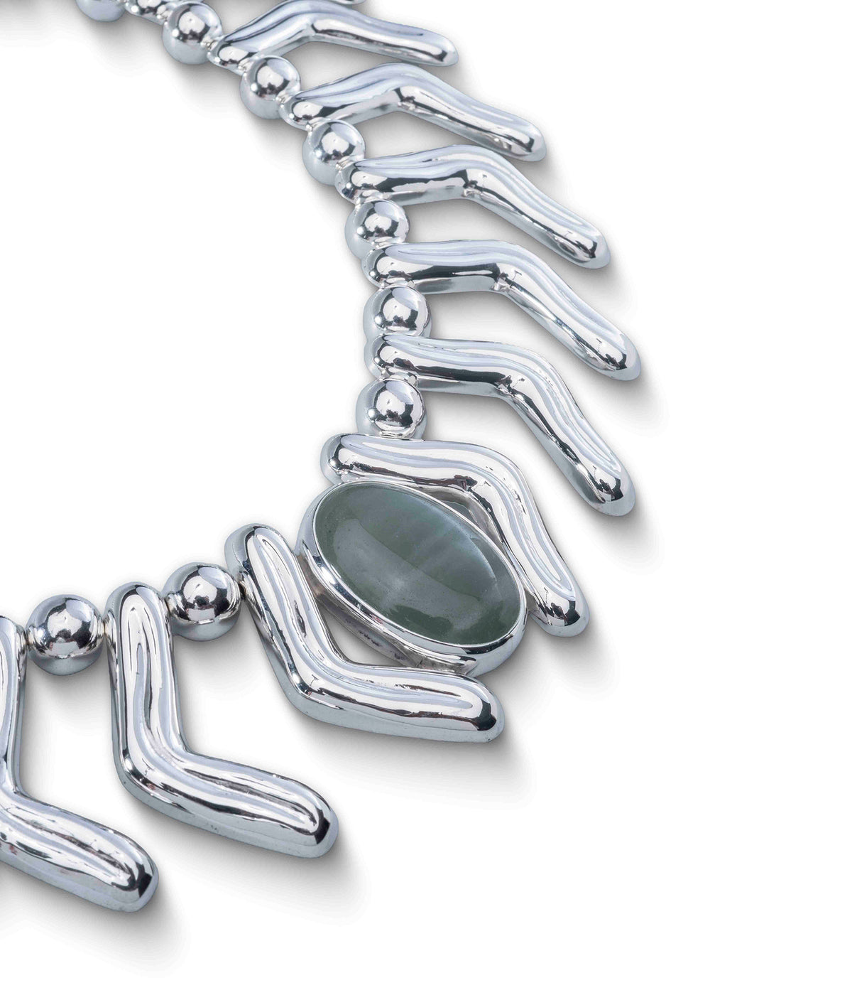 Lilly Necklace in sterling silver with jade, close-up of the stone — handmade in Taxco, Mexico #Gemstone Type_Jade