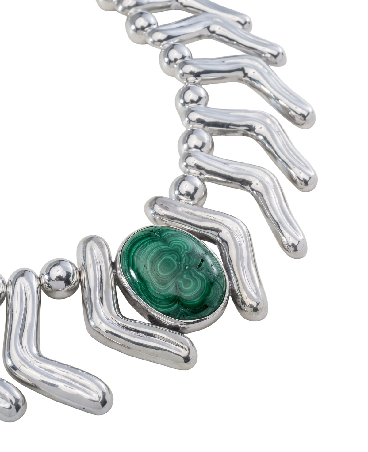 Lilly Necklace in sterling silver with malachite, close-up of the stone — handmade in Taxco, Mexico #Gemstone Type_Malachite