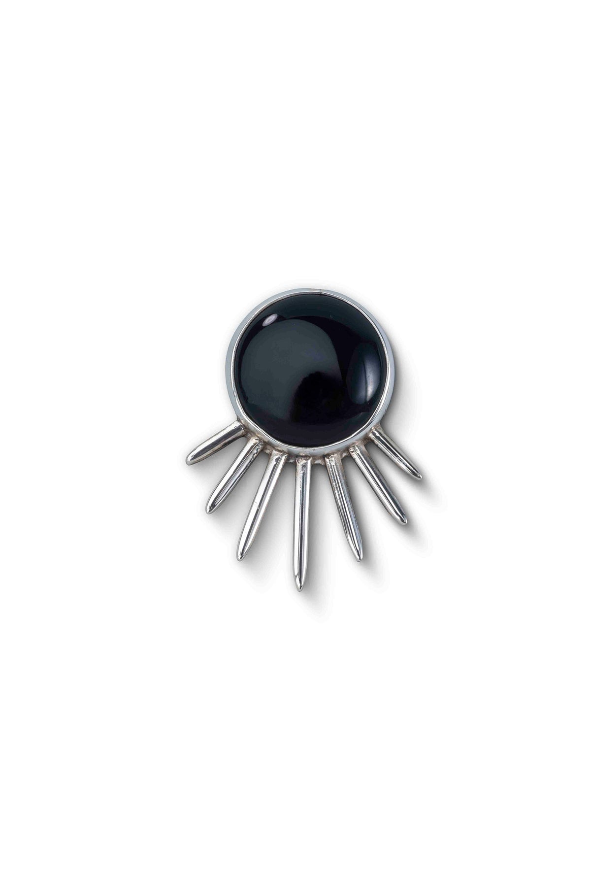 Sol Pin Pequeño in sterling silver with black onyx, front view — handmade in Taxco, Mexico #Gemstone Type_Onyx