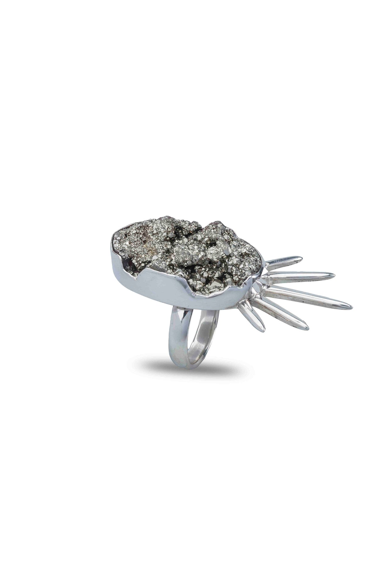 Sol Pyrite Ring in sterling silver with raw pyrite, side view from the other angle — handmade in Taxco, Mexico